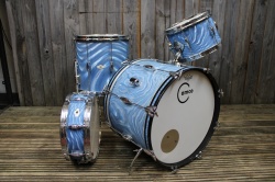 Camco Oaklawn 'Tuxedo' Outfit and snare in Blue Moire